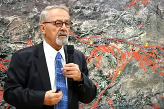 Bingöl'de 4,8 Büyüklüğünde Deprem: Naci Görür Uyarıyor!
