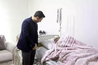 Kaymakam, Yaşlıları Evlerinde Ziyaret Etti