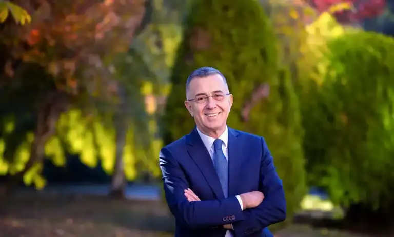 Üniversitede Rektör Değişimi